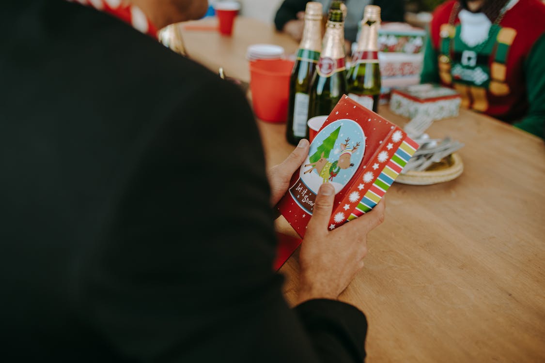 10 Fun Office Christmas Party Ideas & Games